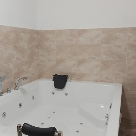 Coco Coworking & Coliving Апартамент Ахелой