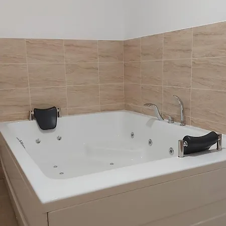 Coco Coworking & Coliving Апартамент