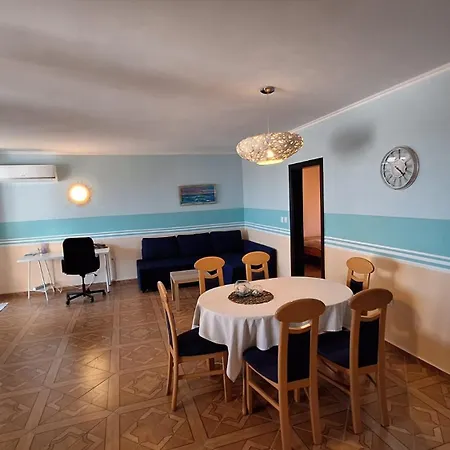 Апартамент Coco Coworking & Coliving Ахелой