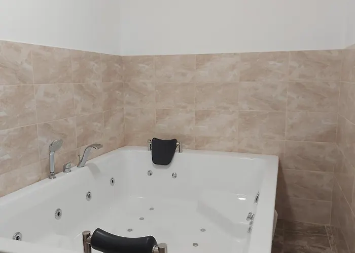 Coco Coworking & Coliving Διαμέρισμα Aheloy