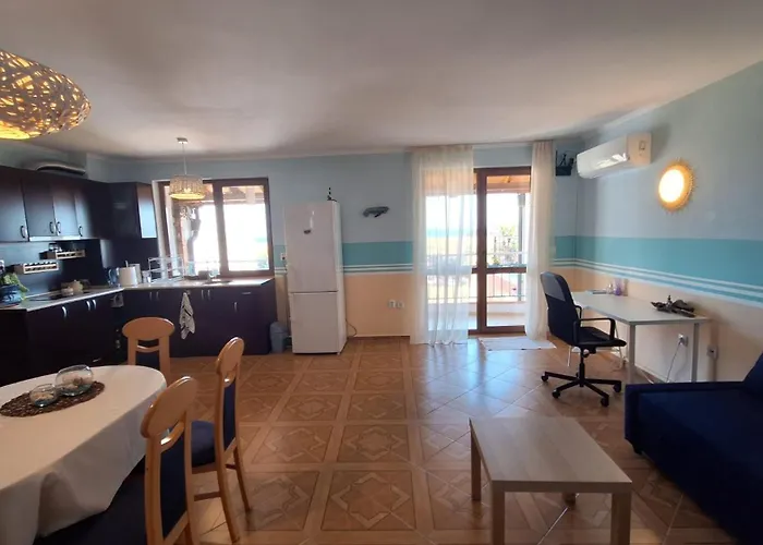 Coco Coworking & Coliving Aheloy